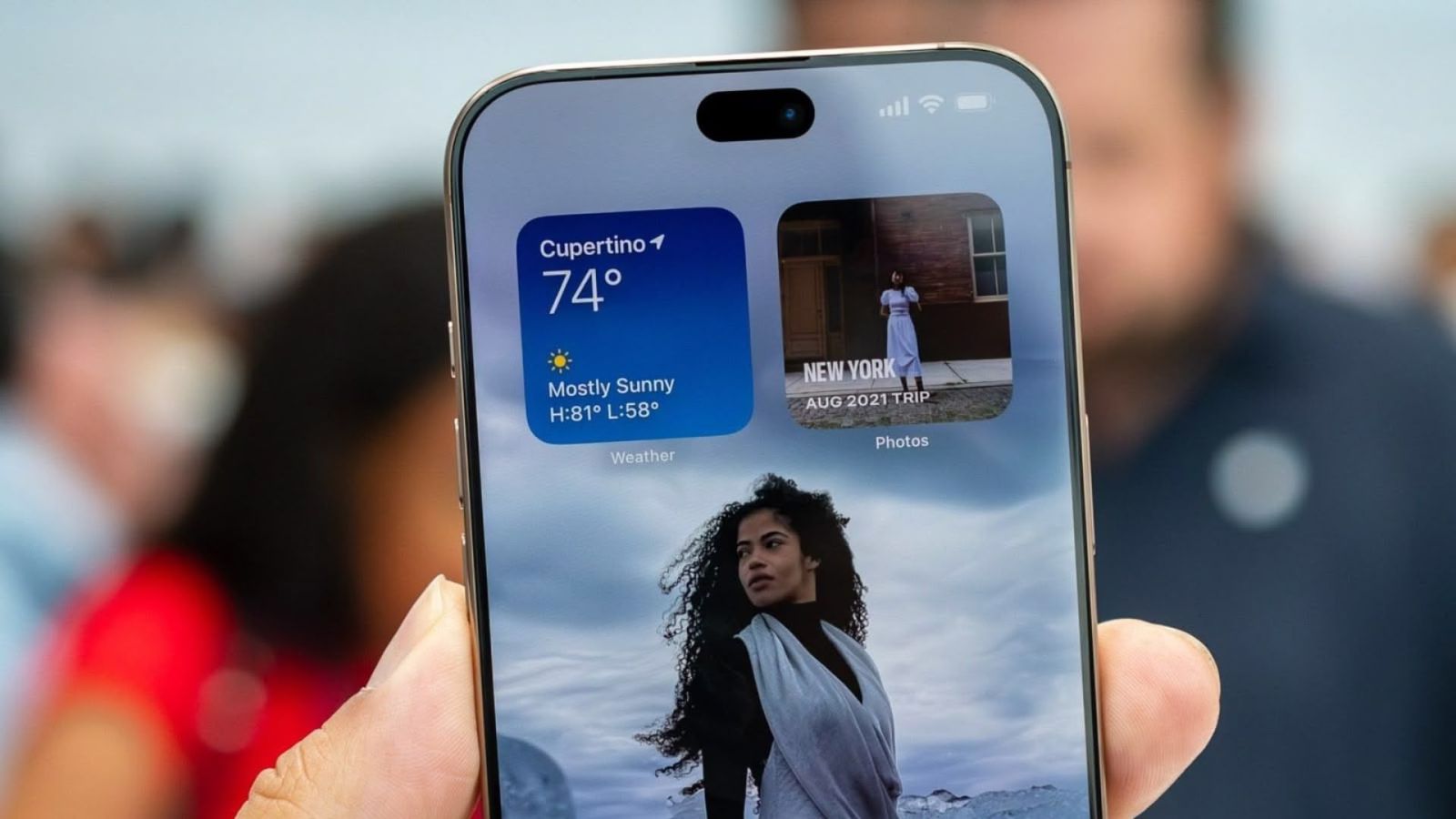 Màn hình iPhone 18 Pro Max Thiết Kế Và Màn Hình Tinh Chỉnh Để Hướng Tới Sự Liền Mạch
